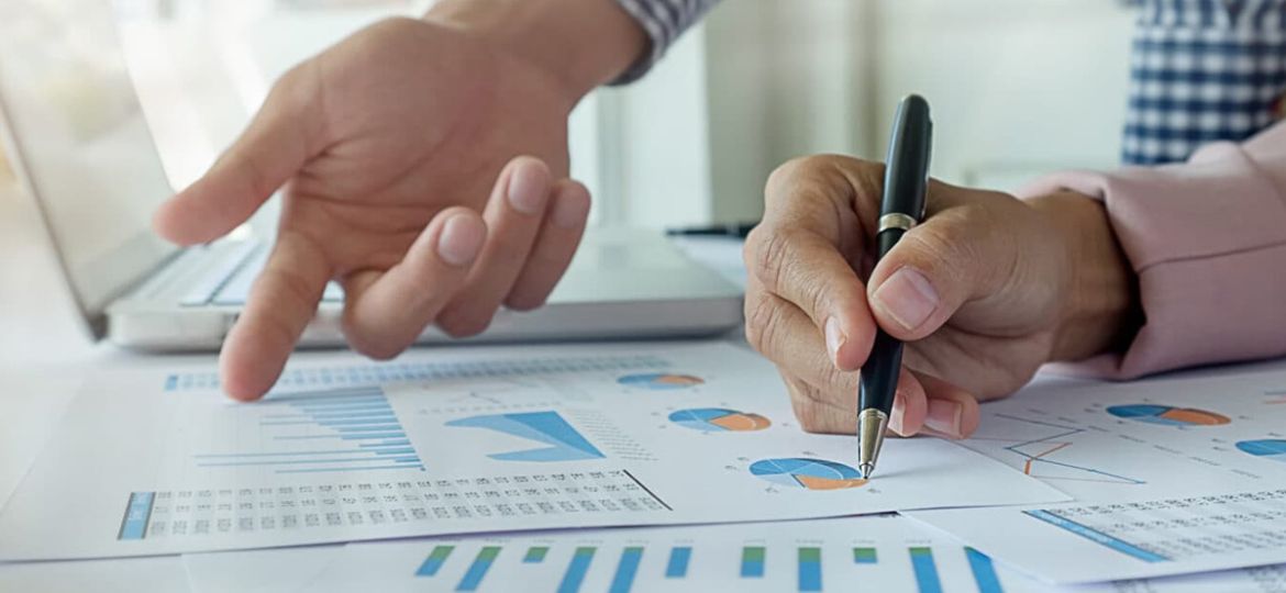 business-concept-rows-coins-finance-banking-concept-with-business-man-woman-metaphor-international-financial-consulting-2048x1365