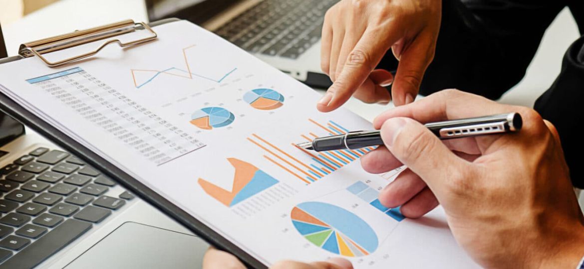 workplace-results-professional-report-accounting-during-2048x1365